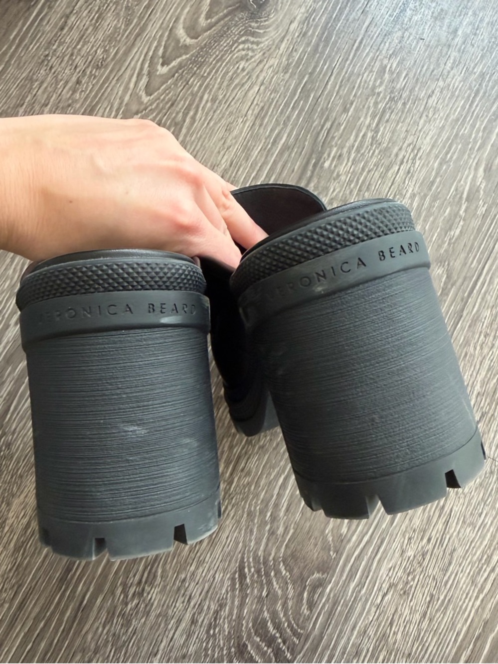 Veronica Beard Leather Mules - Picture 6 of 7
